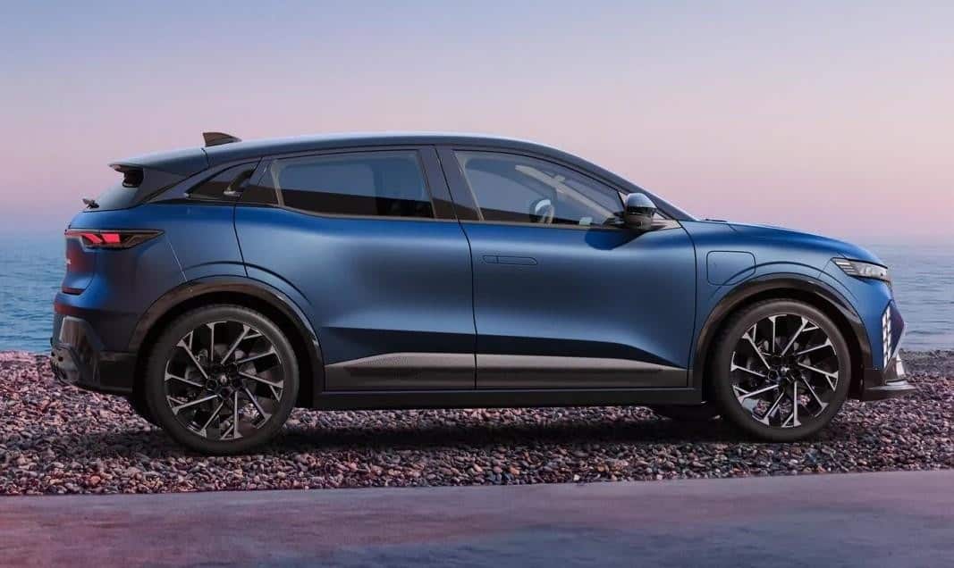 500 Kilometre Menzilli Yenilenen Renault Megane E-Tech'in Avrupa Etiketi Belli Oldu 7 500 Kilometre Menzilli Yenilenen Renault Megane E-Tech'in Avrupa Etiketi Belli Oldu görsel 5