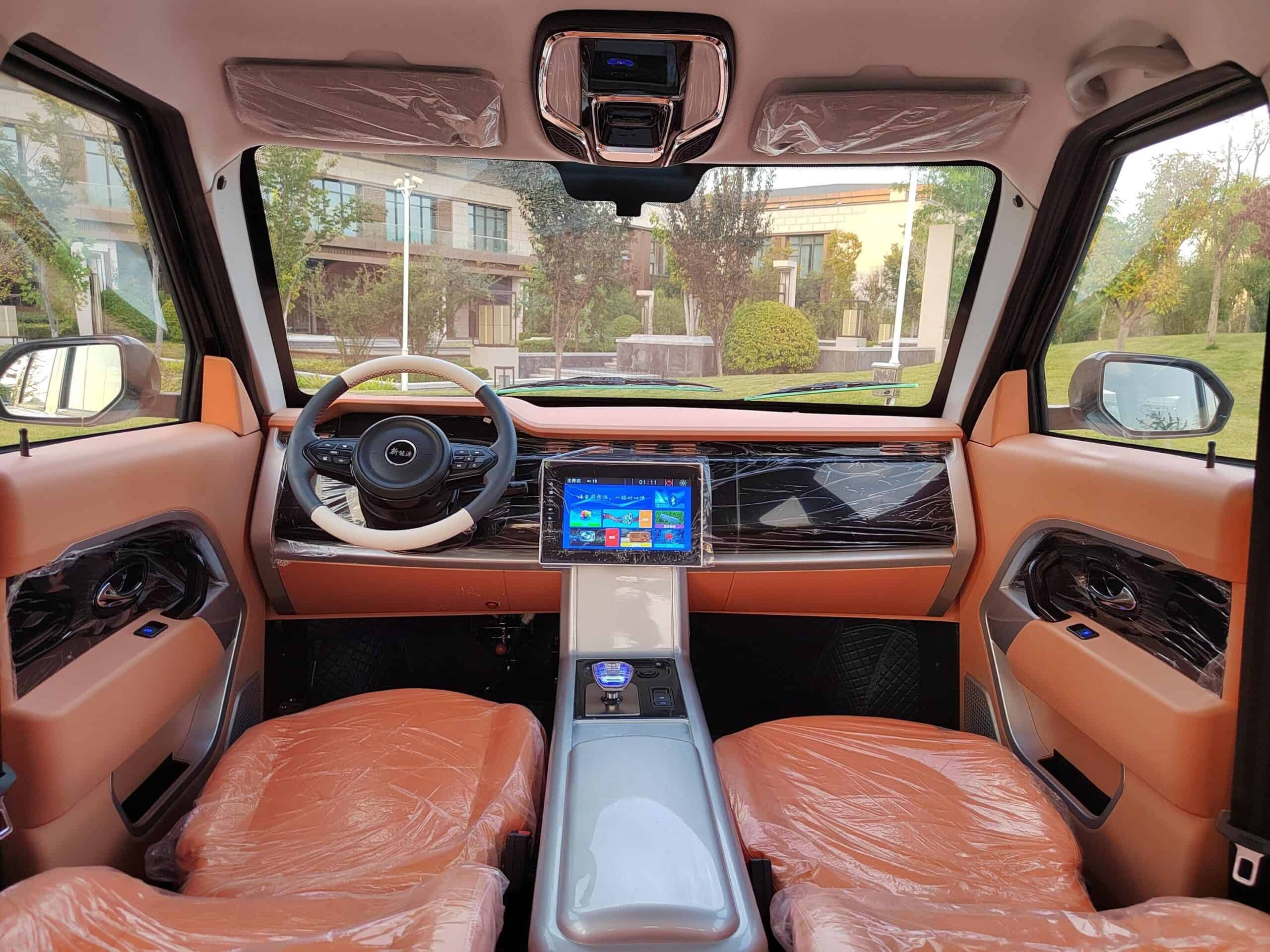 Alibaba'dan Alınan Range Rover Görünümlü Araçlara İsveç'te Polis Baskını 7 Alibaba'dan Alınan Range Rover Görünümlü Araçlara İsveç'te Polis Baskını görsel 5