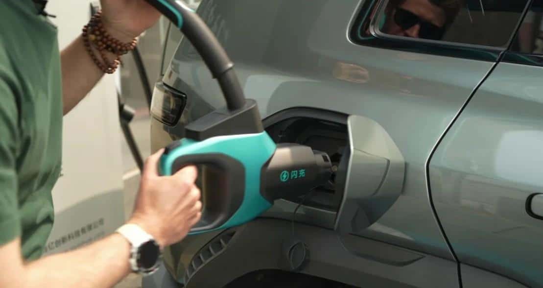 EPDK'dan Elektrikli Araç Şarj İstasyonlarına Depolama Esnekliği görsel 2