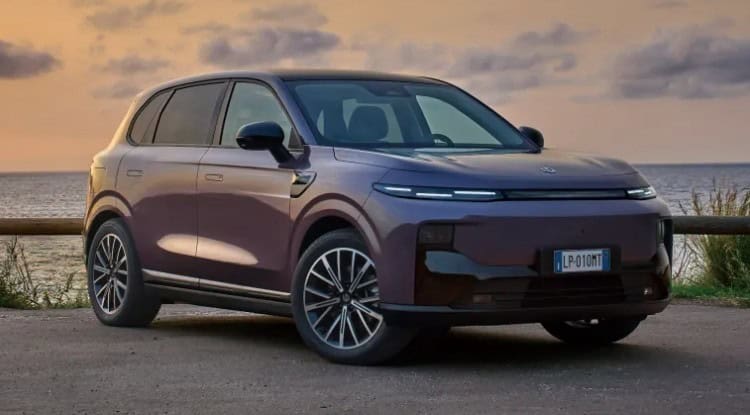 Leapmotor Küresel Pazarda Vahyini Genişletiyor: 2027'de PHEV Modeller Yola Çıkıyor görsel 2