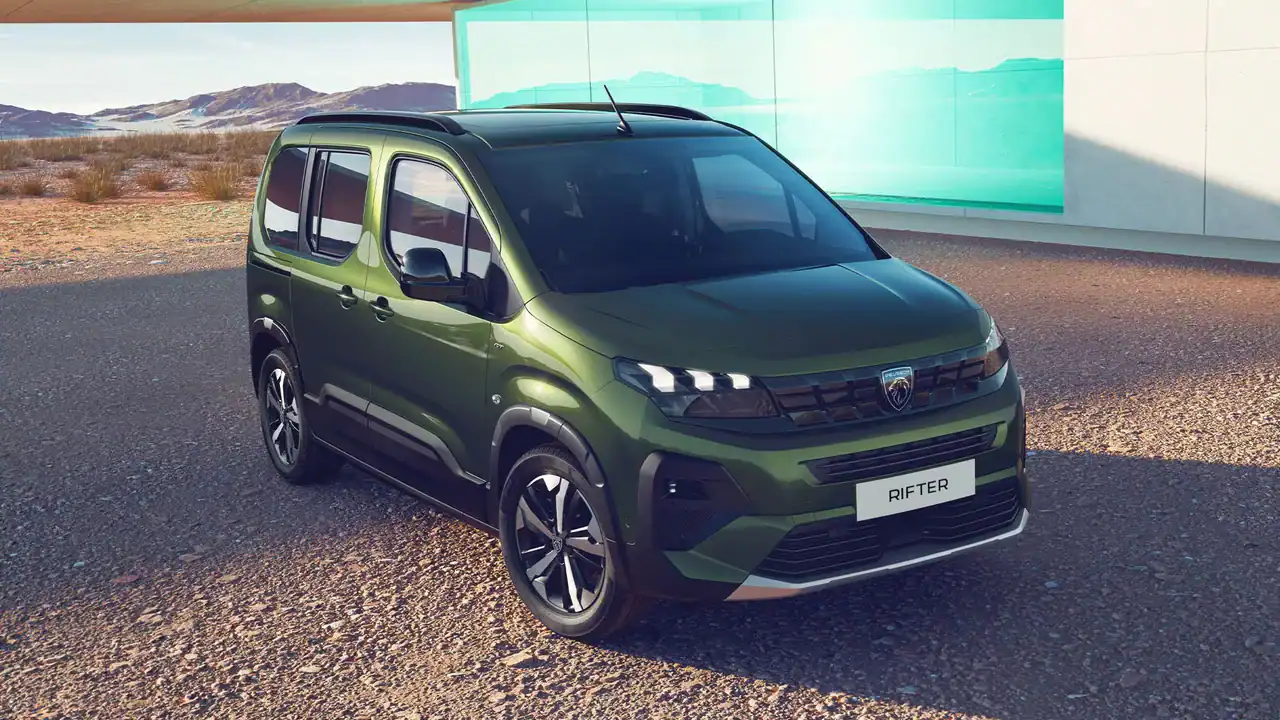 Peugeot'dan Eylül Ayında 3008 ve 5008 İçin 1 Milyon TL Kredi Desteği 3 Peugeot'dan Eylül Ayında 3008 ve 5008 İçin 1 Milyon TL Kredi Desteği görsel 1