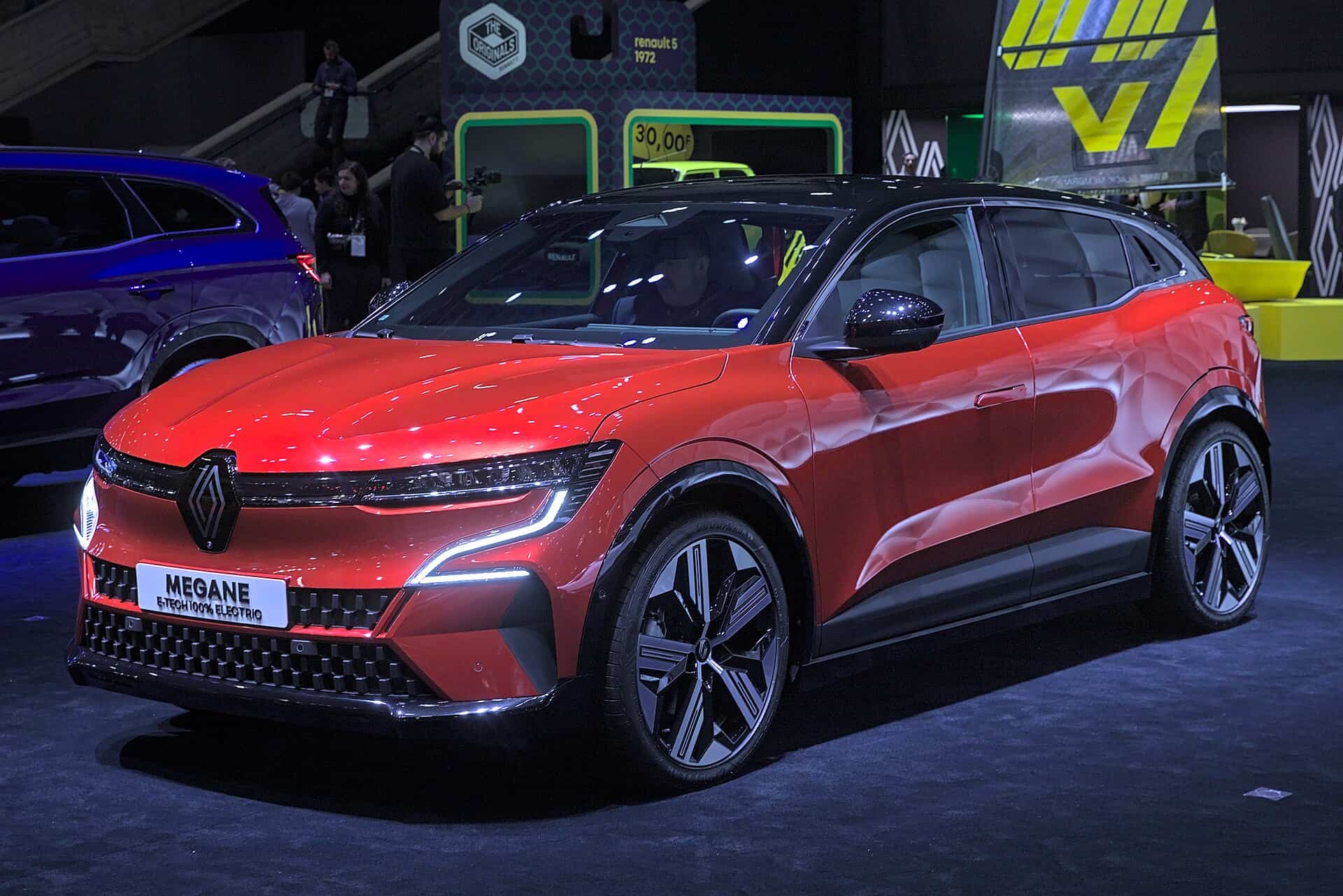 Renault Megane E-Tech 2024+ inceleme görseli 2