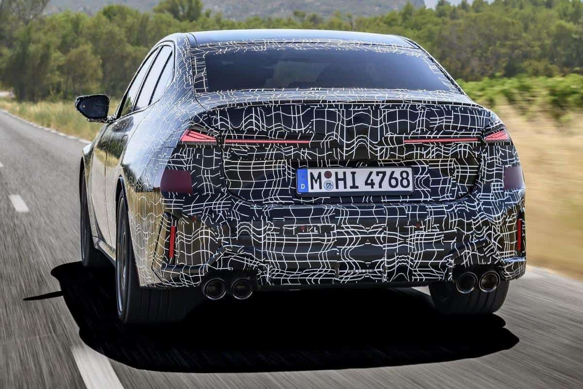Sekizinci Nesil Yeni BMW 3 Serisi Tamamen Çıplak Yakalandı görsel 4