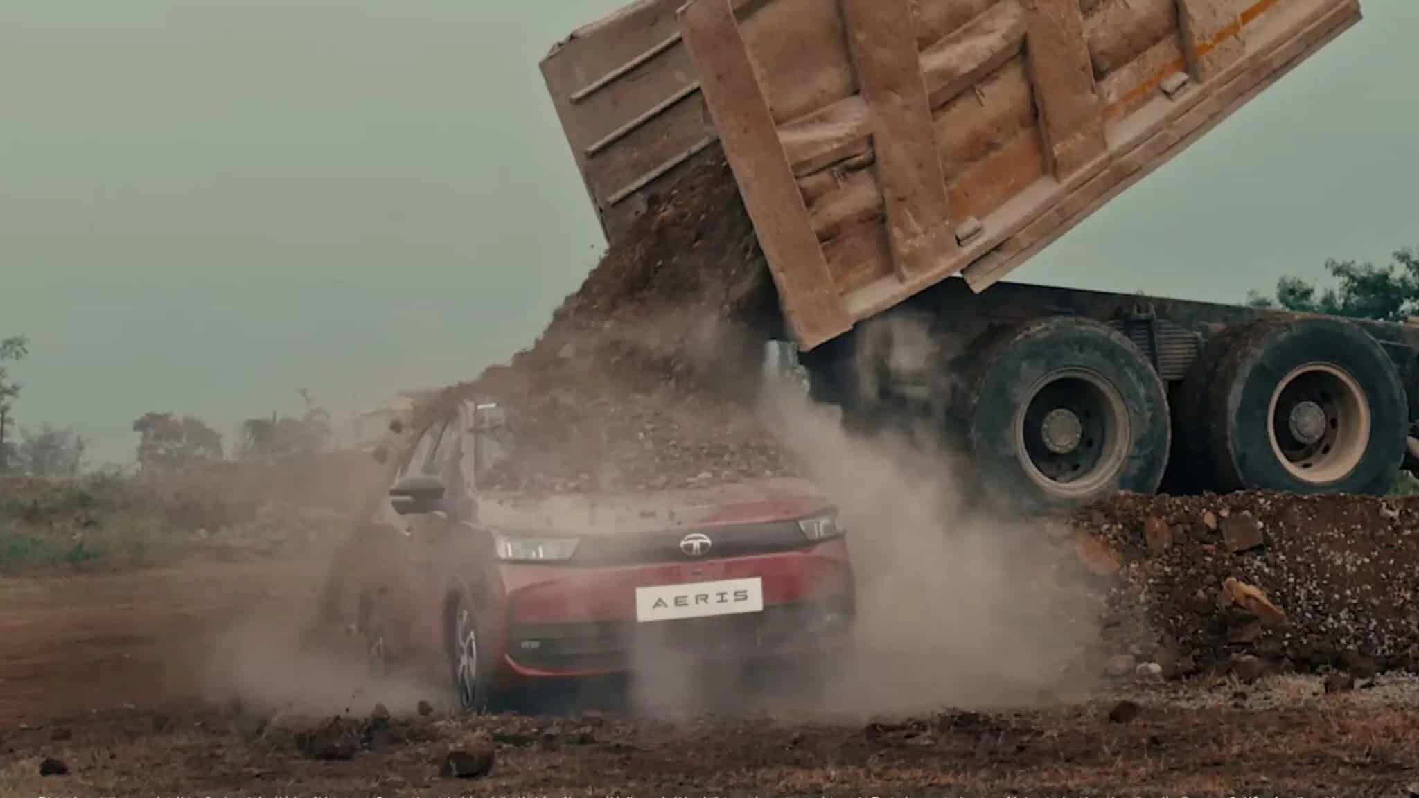 Tata Aeris: 5.500 Dolarlık Yeni Sedan Üzerine Dökülen 20 Ton Çakılla Dayanıklılığını Kanıtladı 4 Tata Aeris: 5.500 Dolarlık Yeni Sedan Üzerine Dökülen 20 Ton Çakılla Dayanıklılığını Kanıtladı görsel 2