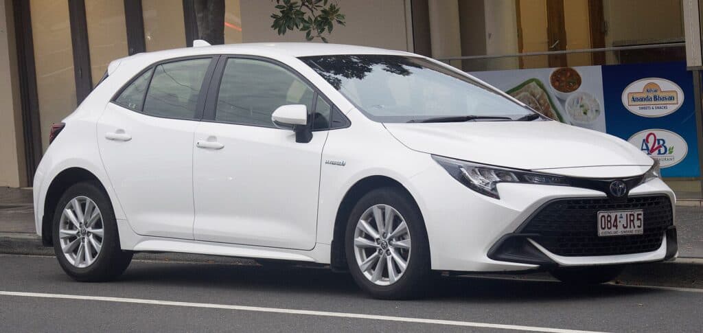 Toyota Corolla E210 inceleme görseli 1