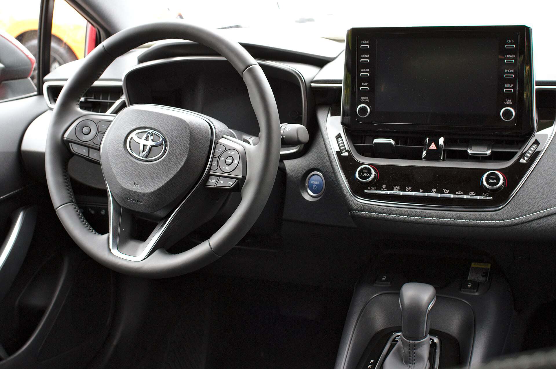 Toyota Corolla E210 inceleme görseli 6