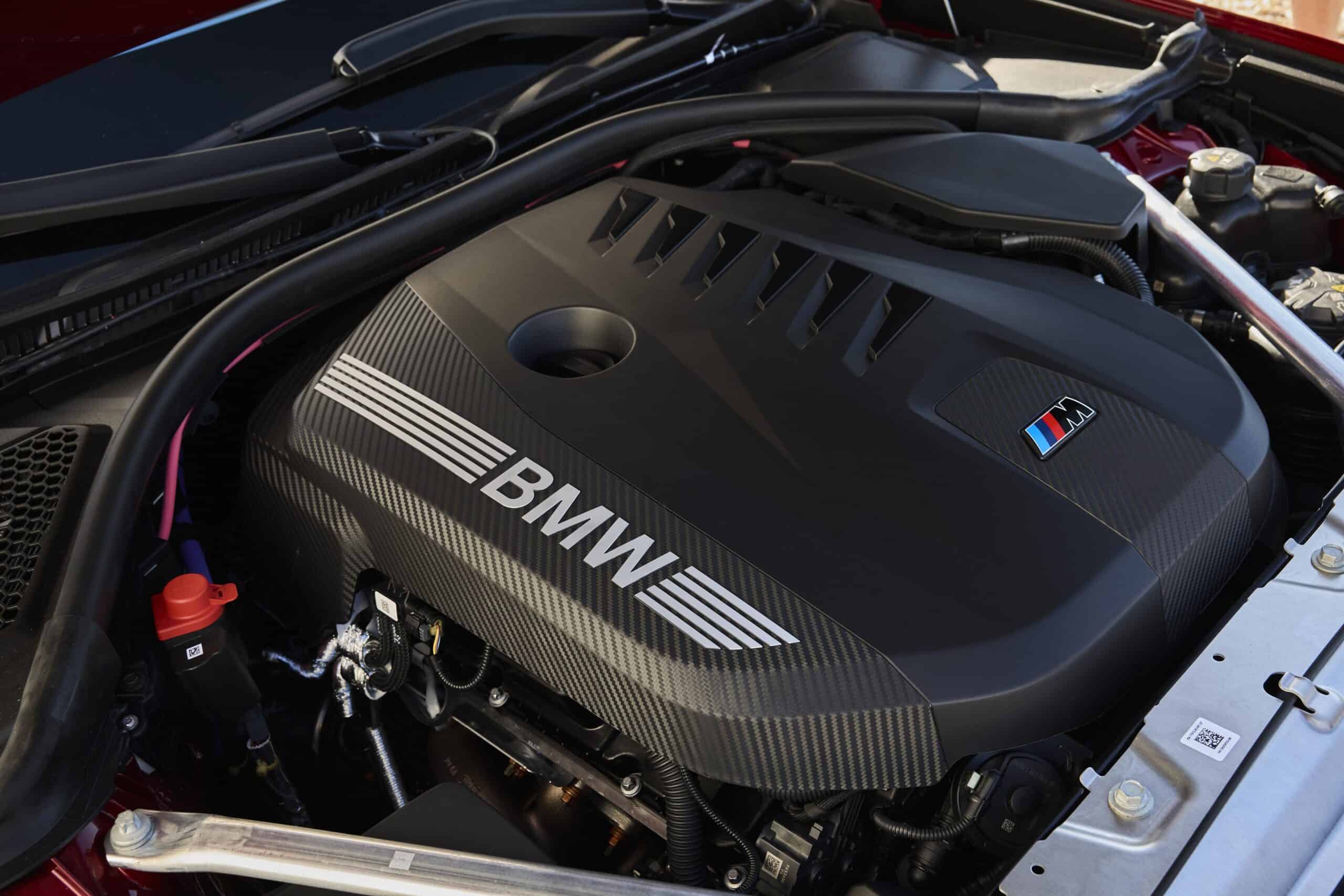 Yeni Nesil Benzinli BMW 3 Serisi Tanıtıldı: 6 Silindir ve Drift Modu Sahne Alıyor görsel 3