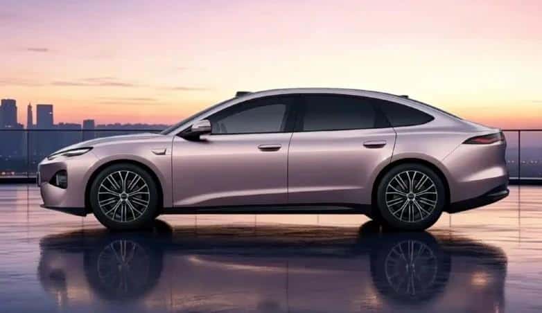 Yeni Nesil BYD Seal 07 Gün Yüzüne Çıktı: Boyutları Büyüdü, Menzili Uzadı görsel 3