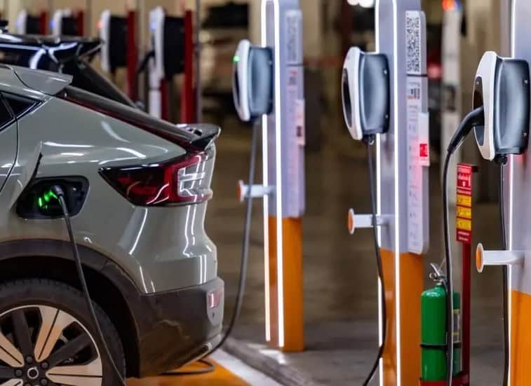 Avrupa Elektrikli Araçta Rekor Kırdı, Ancak Küresel Satışlar Eylül 2026’da Geriledi 4 Avrupa Elektrikli Araçta Rekor Kırdı, Ancak Küresel Satışlar Eylül 2026’da Geriledi görsel 2