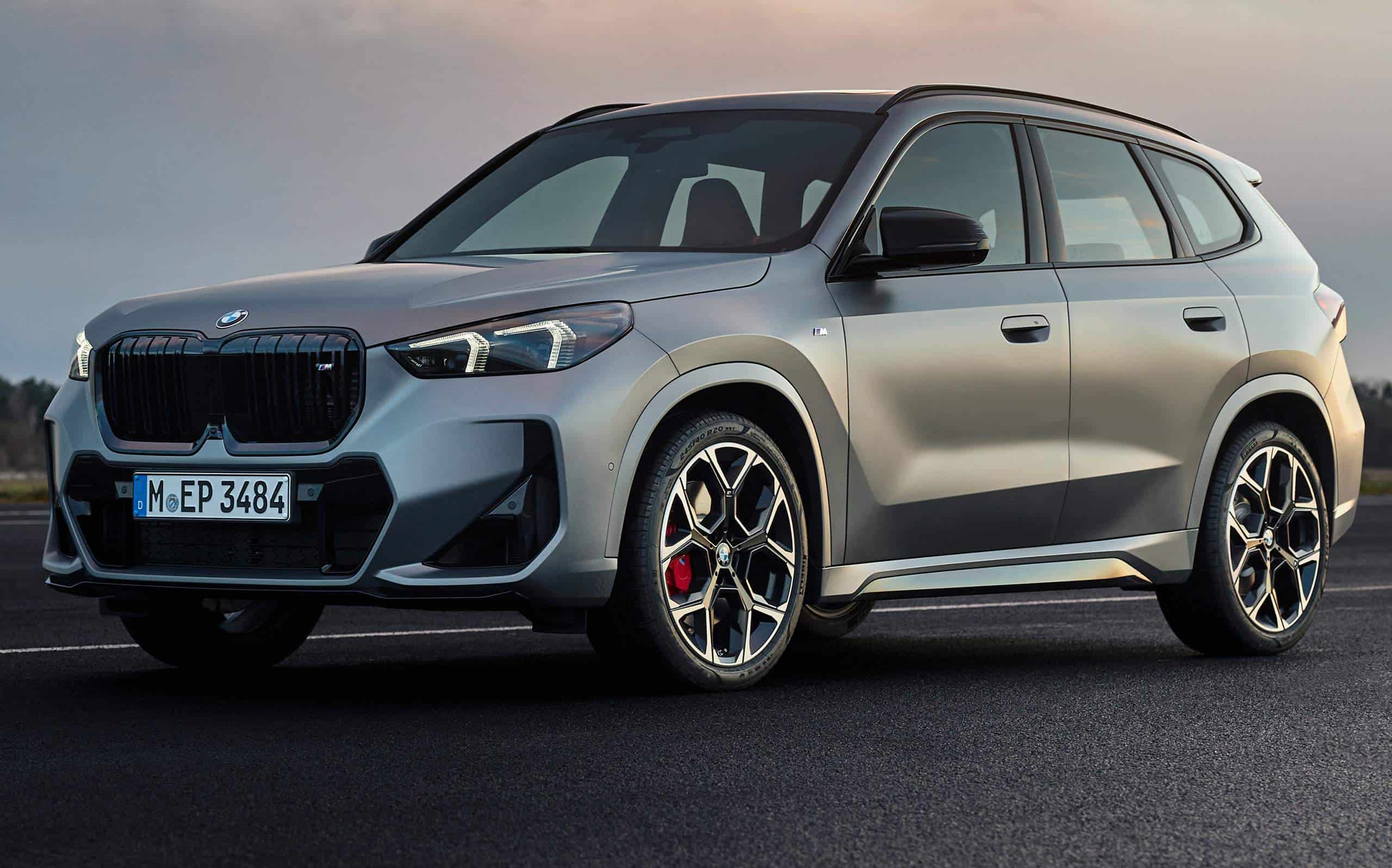 BMW iX1 İnceleme: Türkiye Şartlarında Kompakt Elektrikli SUV 5 BMW iX1 U11 dış görünüm