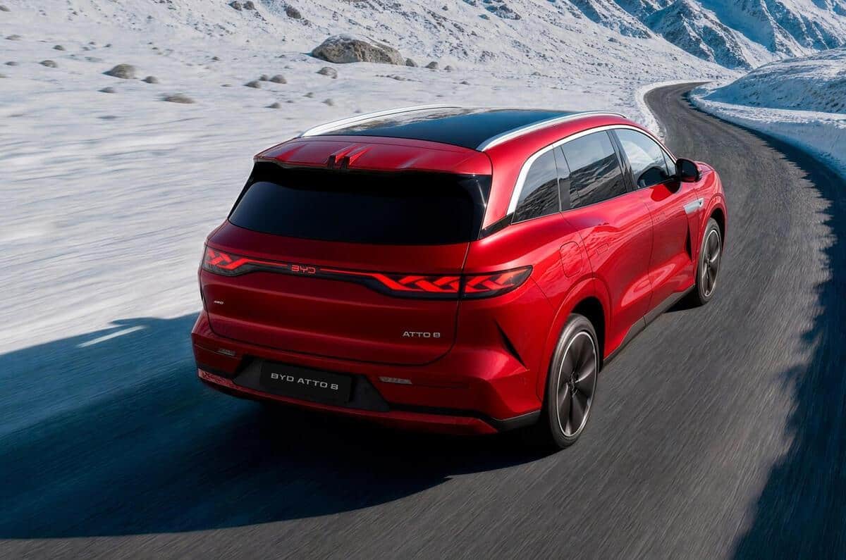 BYD'nin Yeni Elektrikli Amiral Gemisi Atto 8 Tanıtıldı: 7 Kişilik Kapasite ve 5 Dakikada Şarj görsel 4
