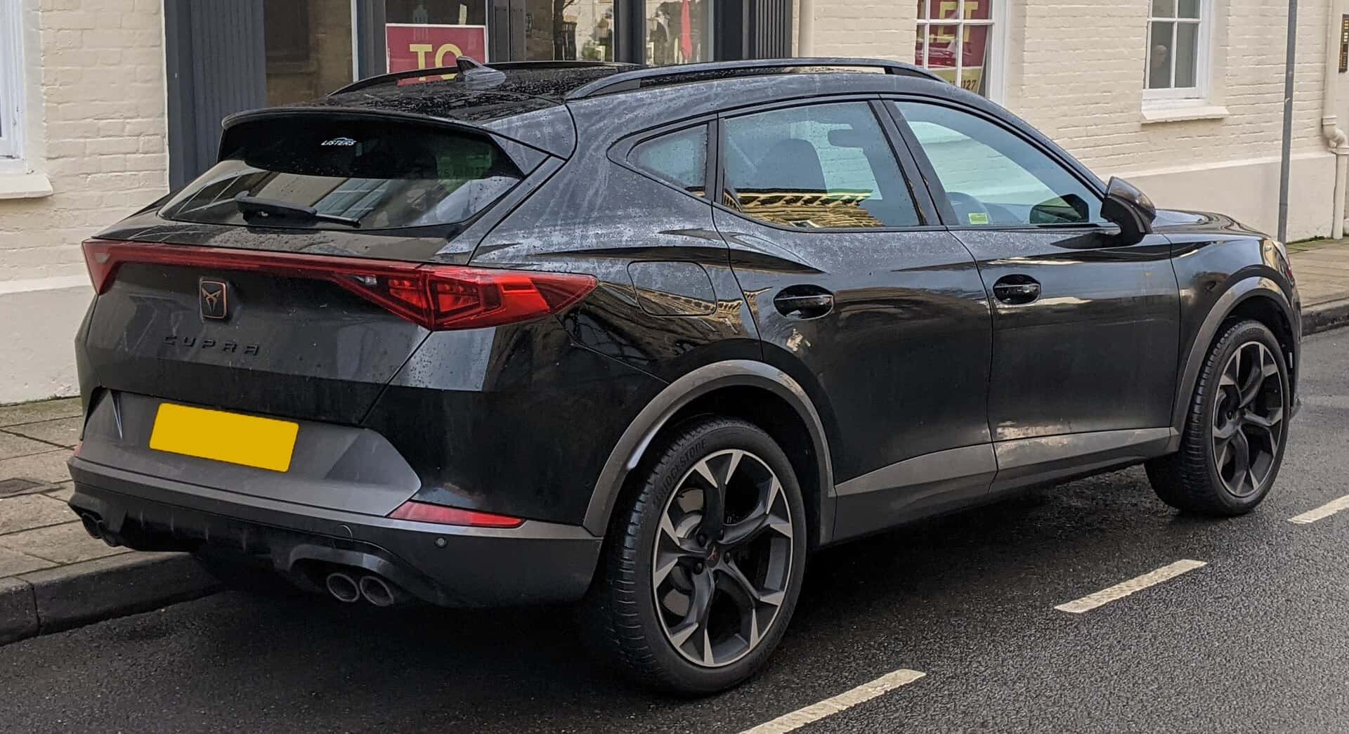 Cupra Formentor ve Volkswagen T-Roc: Türkiye Pazarında C-SUV Coupe Karşılaştırması 3 Cupra Formentor güncel kasa dış görünüm