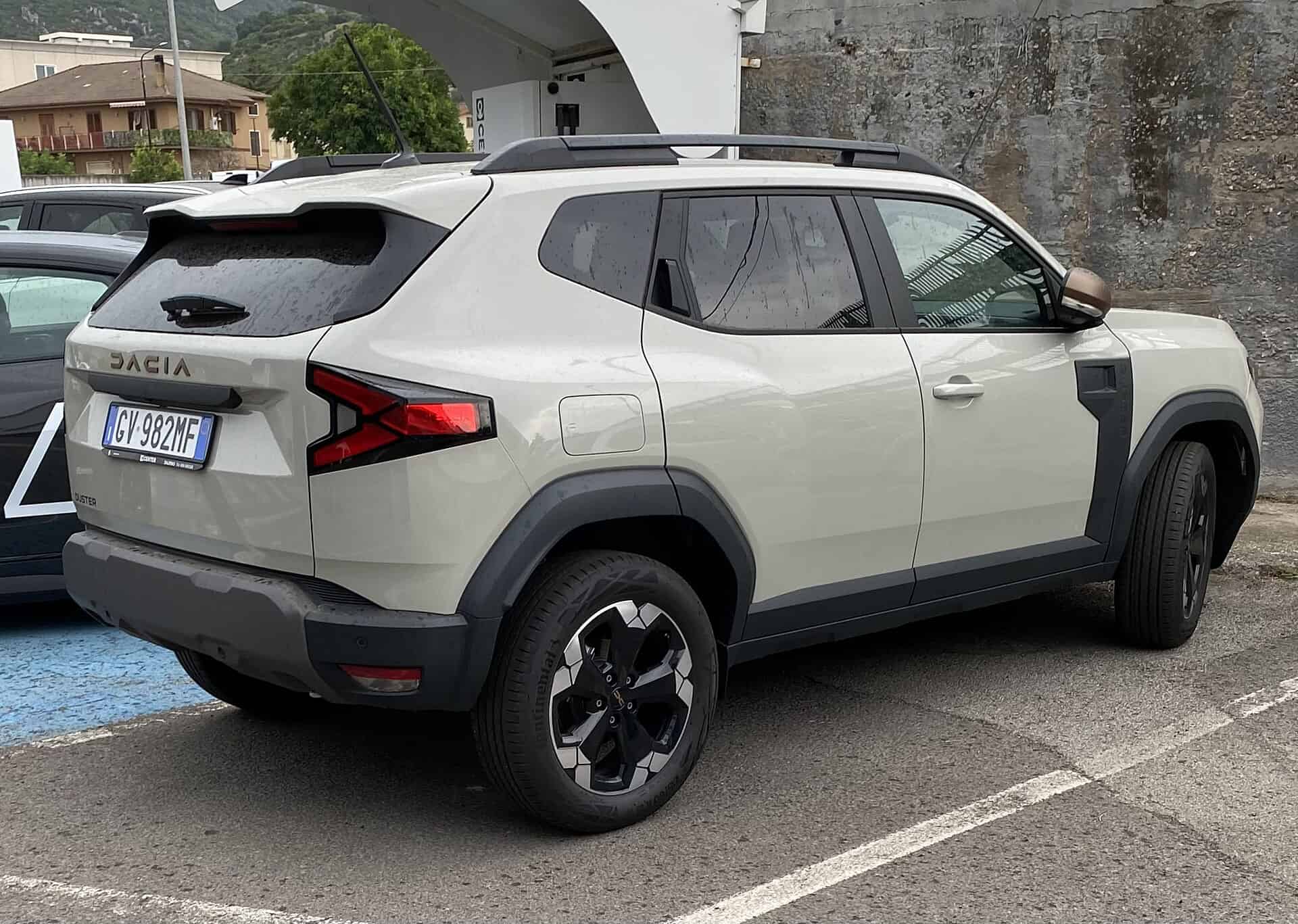 Dacia Duster 3. nesil dış görünüm