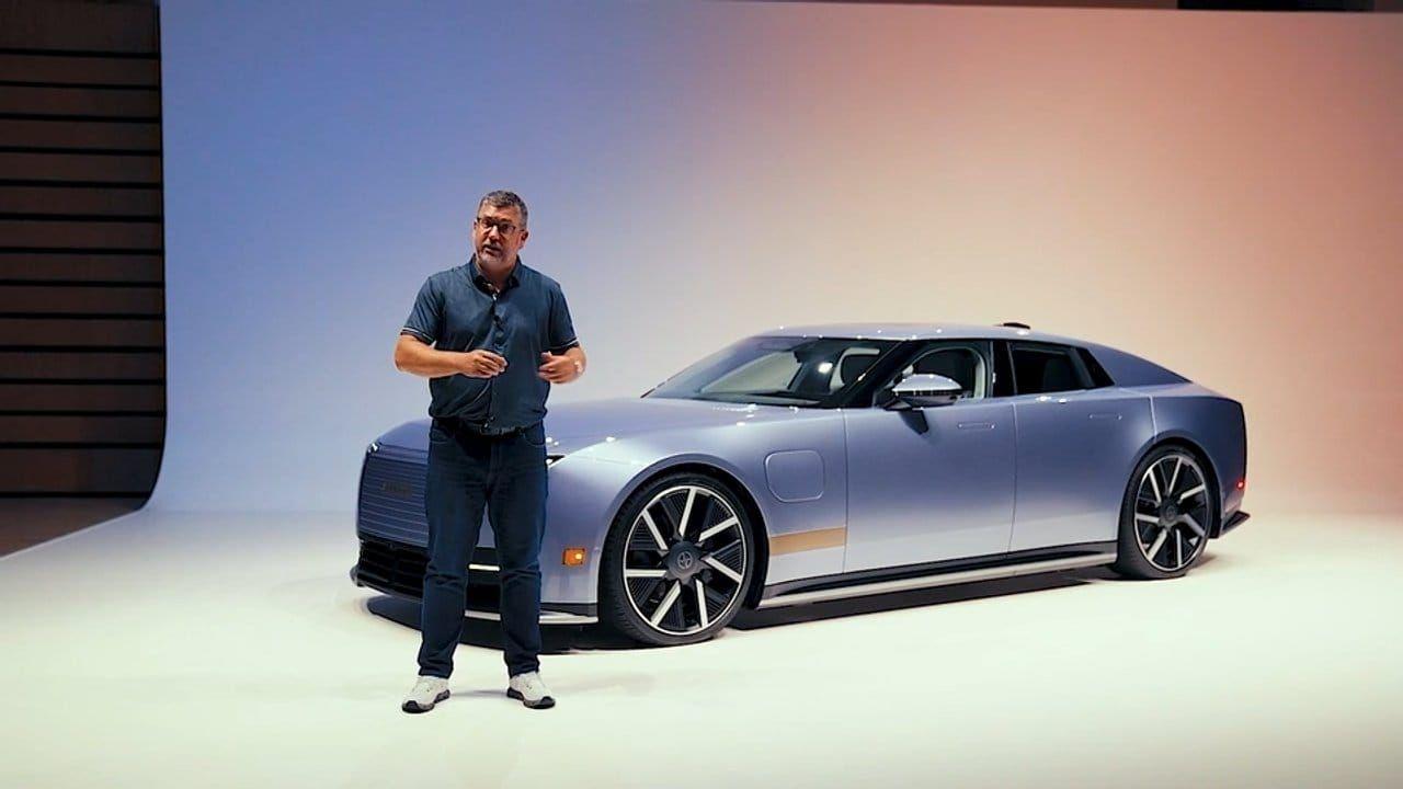 Jaguar'ın Yeni Elektrikli Amiral Gemisi Type 01 Tanıtım Öncesi Sızdırıldı 5 Jaguar'ın Yeni Elektrikli Amiral Gemisi Type 01 Tanıtım Öncesi Sızdırıldı görsel 3