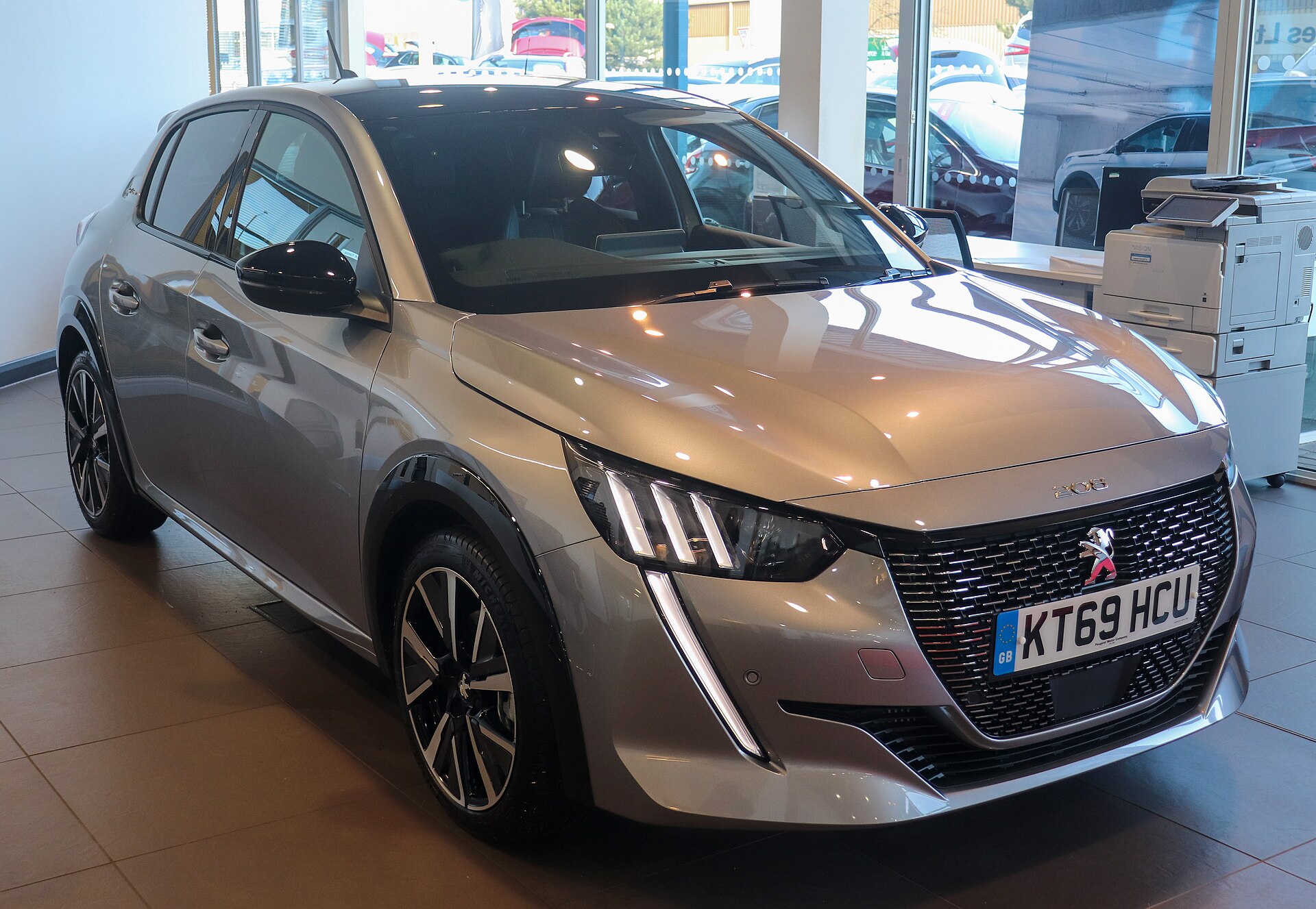 Peugeot 208 2. nesil dış görünüm