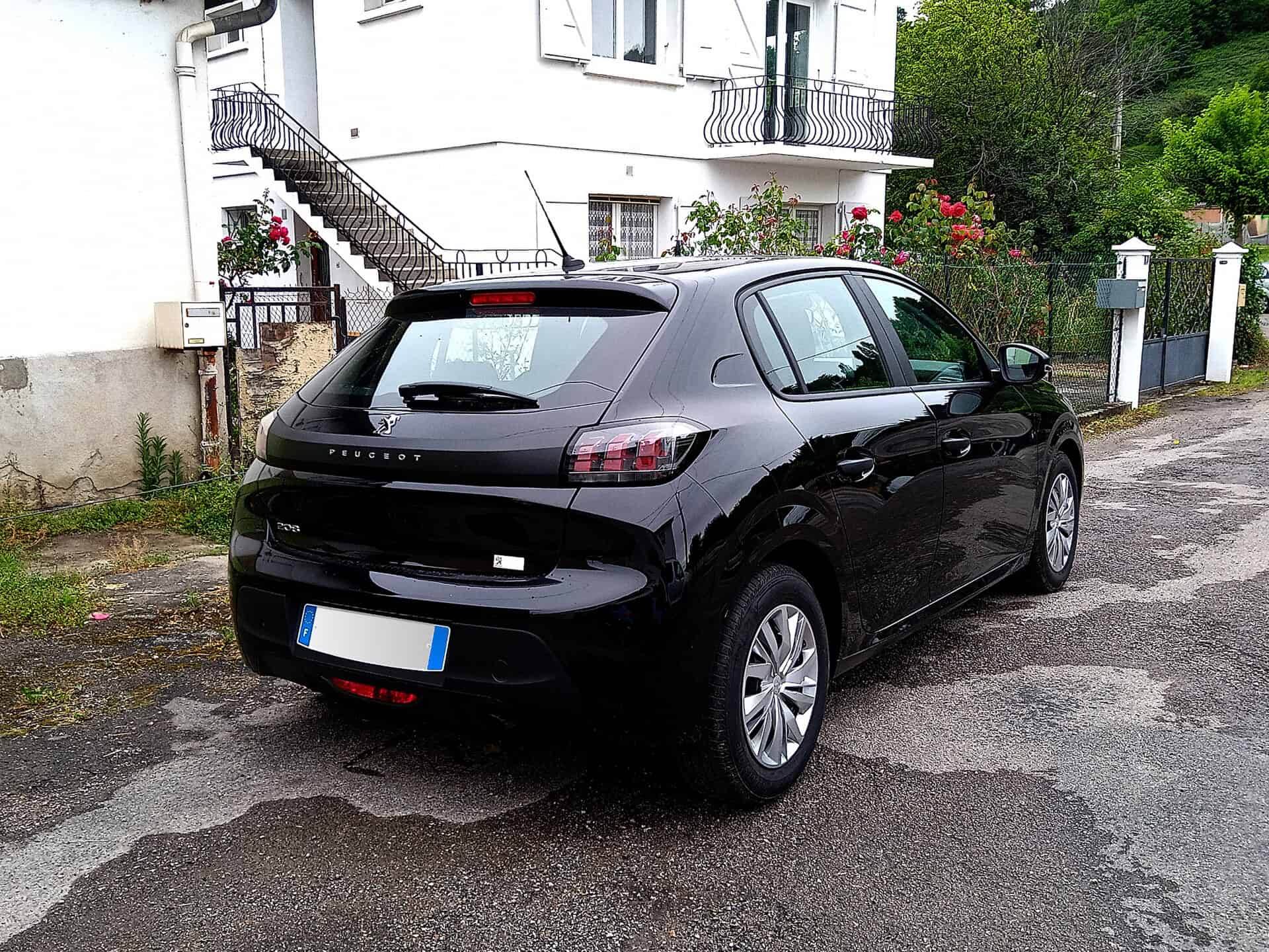 Peugeot 208 2. nesil dış görünüm