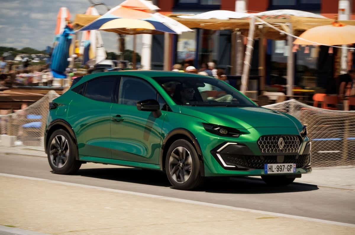 Renault Gelecekteki Araçlarında Ortak Tasarım Dilini Öne Çıkaracak görsel 2