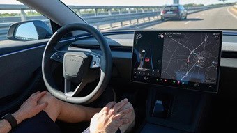 Tesla, Avrupa'da FSD İsmini Değiştirdi: Yeni Dönem Başlıyor görsel 3